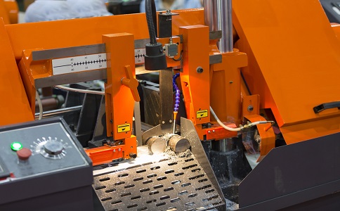 覃塘龙门带锯床具备哪些优点？