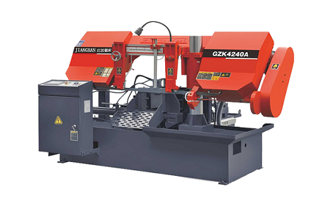 覃塘龙门带锯床工件照成切歪斜的原因是什么？